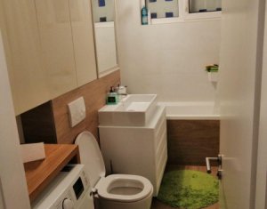 Apartament de 4 camere, ultrafinisat, mobilat si utilat, etaj 3, garaj !