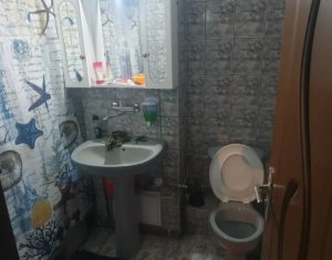 Dorobantilor - apartament de 3 camere, decomandat, 2 bai, etaj 6/8