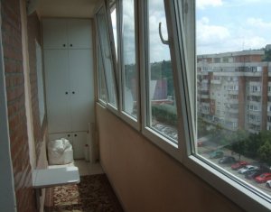 Apartament 3 camere, 74 mp utili, decomadat, zona Kaufland, Manastur