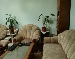 Appartement 4 chambres à vendre dans Cluj-napoca, zone Marasti