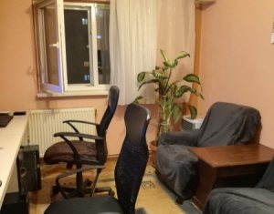 Appartement 4 chambres à vendre dans Cluj-napoca, zone Marasti