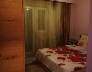 Apartament cu 4 camere decomandate, 2 bai, etaj intermediar, Marasti