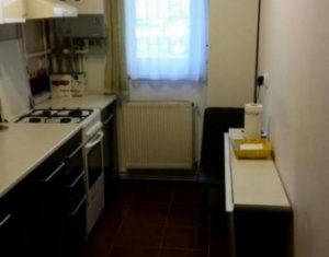 Appartement 3 chambres à vendre dans Cluj-napoca, zone Manastur