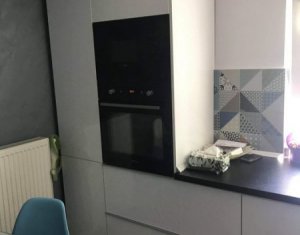 Appartement 4 chambres à vendre dans Cluj-napoca, zone Manastur