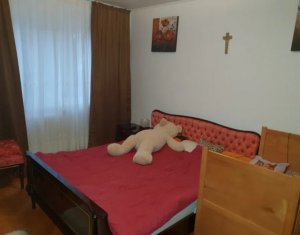 Appartement 4 chambres à vendre dans Cluj-napoca, zone Manastur