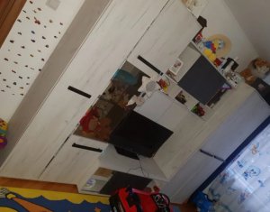 Appartement 4 chambres à vendre dans Cluj-napoca, zone Manastur