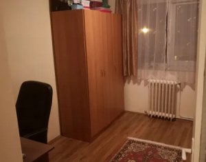 MANASTUR Apartament de 3 camere, decomandat, zona BIG