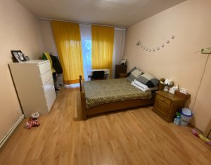 Appartement 3 chambres à vendre dans Cluj-napoca, zone Zorilor