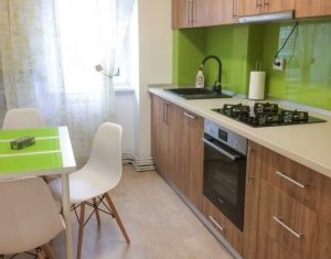 Apartment 3 rooms for sale in Cluj-napoca, zone Manastur