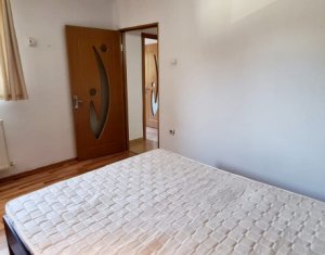 Apartament 3 camere, decomandat 65 mp, balcon, Manastur zona Denver