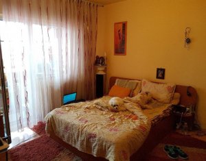 MANASTUR - Apartament cu 3 camere, decomandate, 2 bai, zona Calea Floresti