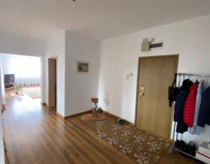 Appartement 3 chambres à vendre dans Cluj-napoca, zone Andrei Muresanu