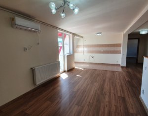 Apartament 3 camere, situat in Floresti, zona Muzeul Apei 