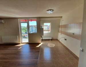 Appartement 3 chambres à vendre dans Floresti