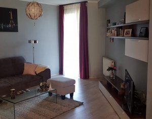 Apartament finisat cu gust, foarte spatios, ideal pentru familie