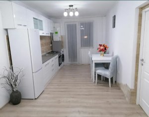 Apartment 2 rooms for sale in Floresti