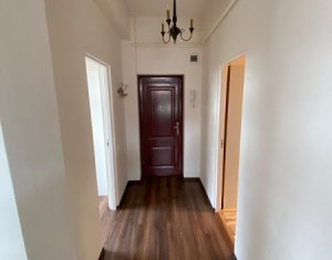 Apartament cu 2 camere, la cheie, zona Buna Ziua