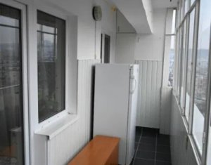 Appartement 3 chambres à vendre dans Cluj-napoca, zone Manastur