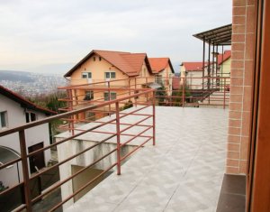 Appartement 5 chambres à vendre dans Cluj-napoca, zone Europa