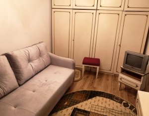 Apartament de 4 camere, zona Calea Floresti, decomandat, etaj intermediar 