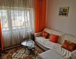 Apartament de 4 camere, zona Calea Floresti, decomandat, etaj intermediar 