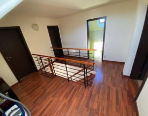 Apartament Penthouse 5 camere 120 mp, zona Restaurant Roata Manastur