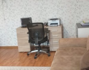 Appartement 4 chambres à vendre dans Cluj-napoca, zone Manastur