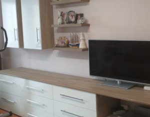 Appartement 4 chambres à vendre dans Cluj-napoca, zone Manastur