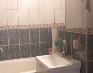 Appartement 4 chambres à vendre dans Cluj-napoca, zone Manastur