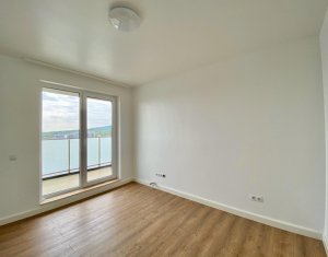 Apartament 3 camere, 72mp ultrafinisat, terasa 17 mp, 2 bai,  zona Calea Turzii 