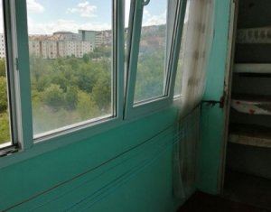 Appartement 3 chambres à vendre dans Cluj-napoca, zone Manastur