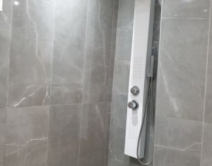 Appartement 3 chambres à vendre dans Cluj-napoca, zone Manastur