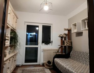 Apartment 4 rooms for sale in Cluj-napoca, zone Manastur