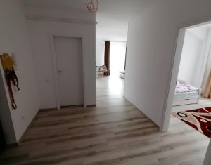 Apartment 3 rooms for sale in Floresti