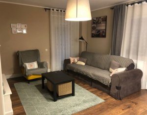 Appartement 4 chambres à vendre dans Cluj-napoca, zone Manastur