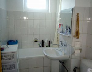 Vanzare apartament 3 camere, decomandat, Zorilor, confort lux