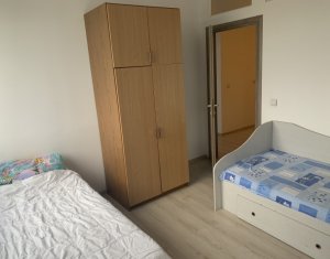 Apartament 3 camere, situat in Floresti, zona Stadionului