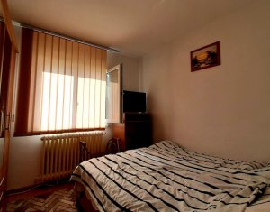 Apartament cu 3 camere in Manaștur, Aleea Retezat