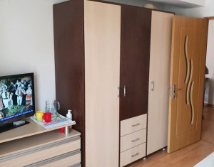 Vanzare apartament cu doua camere in Floresti, strada Florilor