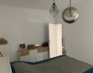 Apartament cu 3 camere, Eugen Ionesco