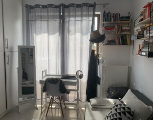 Apartament cu 3 camere, Eugen Ionesco