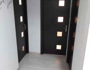 Oferta de TOP, zona CENTRALA! Apartament 3 camere, 2 bai, strada Nasaud