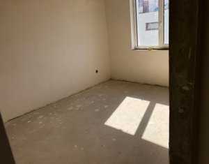 Appartement 3 chambres à vendre dans Floresti