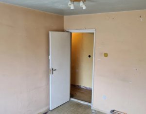 Manastur - apartament 3 camere decomandat, 2 bai, zona Primaverii