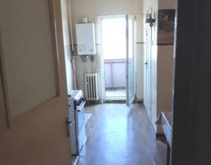 MANASTUR - Apartament cu 4 camere, decomandate, 2 bai, zona Calea Floresti