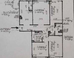 MANASTUR - Apartament cu 4 camere, decomandate, 2 bai, zona Calea Floresti