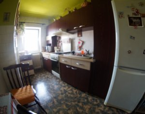 Appartement 3 chambres à vendre dans Cluj-napoca, zone Manastur