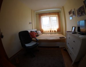 Apartment 3 rooms for sale in Cluj-napoca, zone Manastur