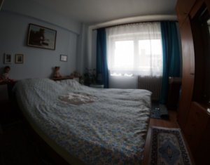 Apartment 3 rooms for sale in Cluj-napoca, zone Manastur