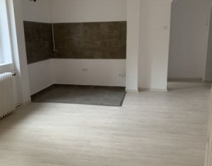 Appartement 3 chambres à vendre dans Cluj-napoca, zone Gheorgheni